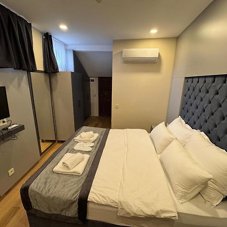 Spinel Hotel - Old City Istanbul Bagian luar foto