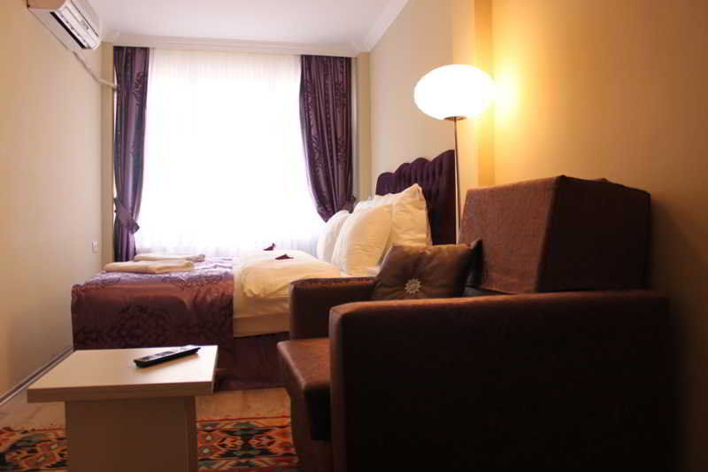 Spinel Hotel - Old City Istanbul Bagian luar foto